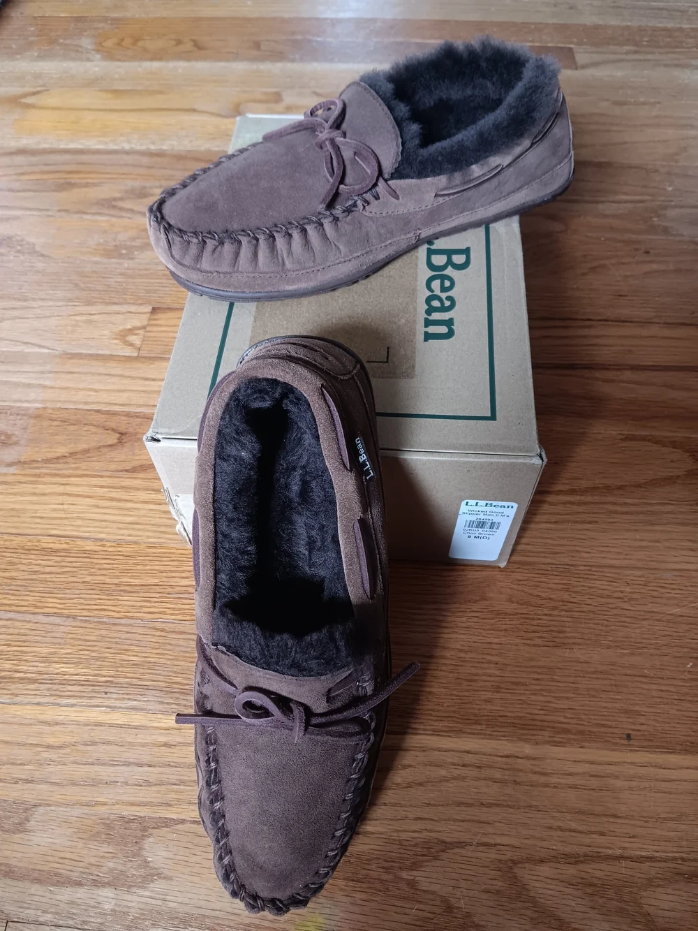 L.L. Bean Men's Wicked Good Chocolate Brown Suede Shearling Slipper Moccasins 9